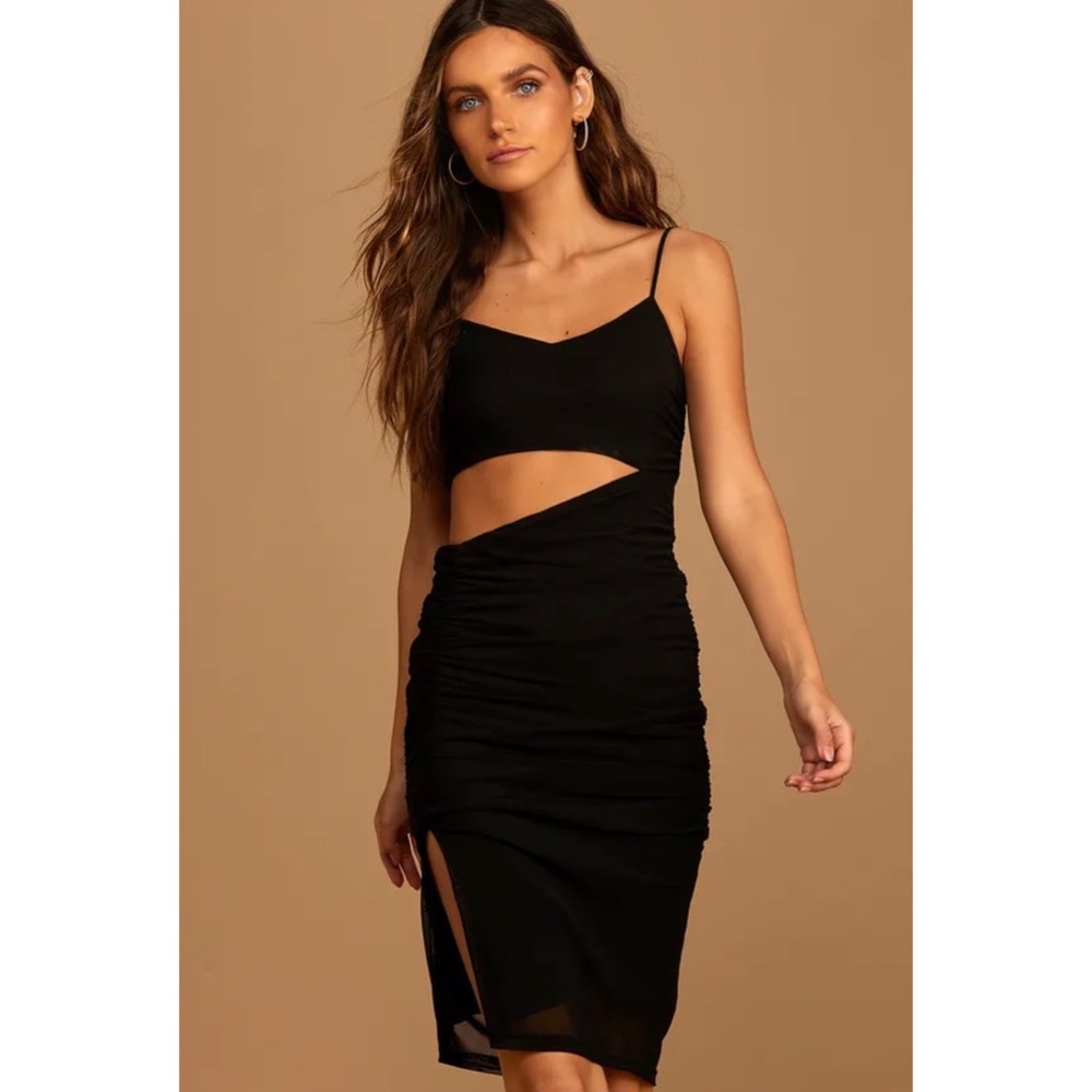 Lulu's Black Cutout Ruched Midi Dress